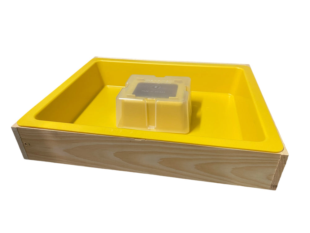 Hive Top Feeder - Plastic Yellow Tray