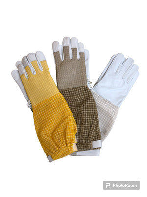 
                  
                    Protective Bee Gloves, specialty
                  
                