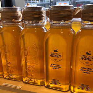 
                  
                    z-Heritage Honey Bottle
                  
                